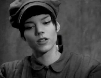 freja-beha_chinese-girl-during-the-cultural-revolution_top-6502321