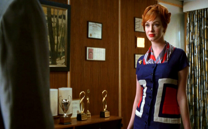 mad-men-season-1_christina-hendricks-op-art-dress_front-mid-bmp1_-4870661