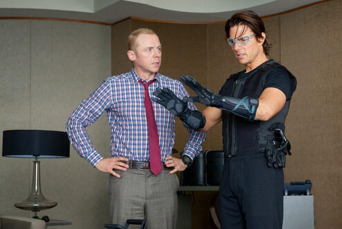 mission-impossible-ghost-protocol_simon-pegg-check-shirt-tom-cruise_image-credit-paramount-pictures-9691418