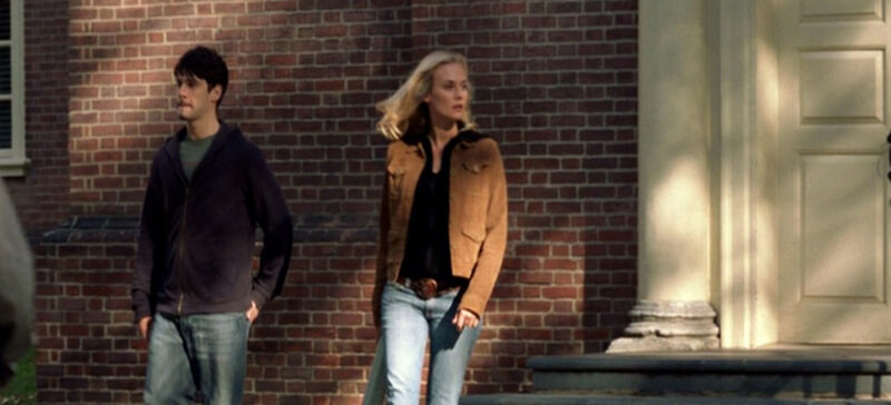 national-treasure_diane-kruger_suede-jacket-jeans-full-bmp-1530313