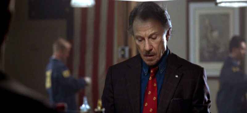 national-treasure_harvey-keitel_red-tie-top-bmp-3797391