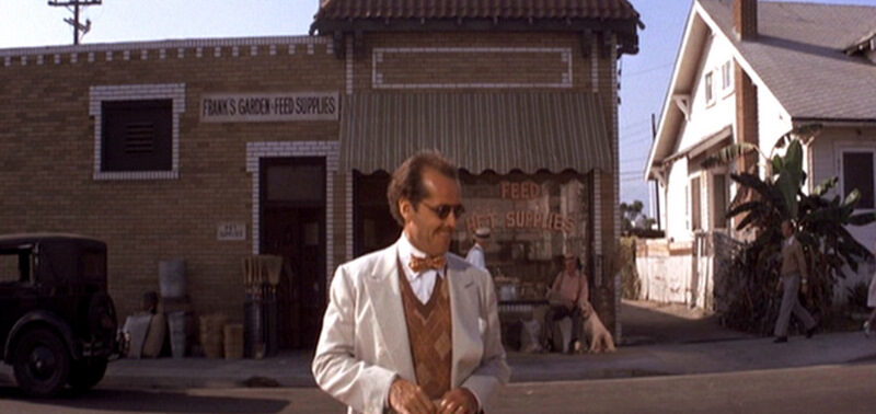 the-fortune_jack-nicholson_bow-tie-buying-chick-bmp-8261944