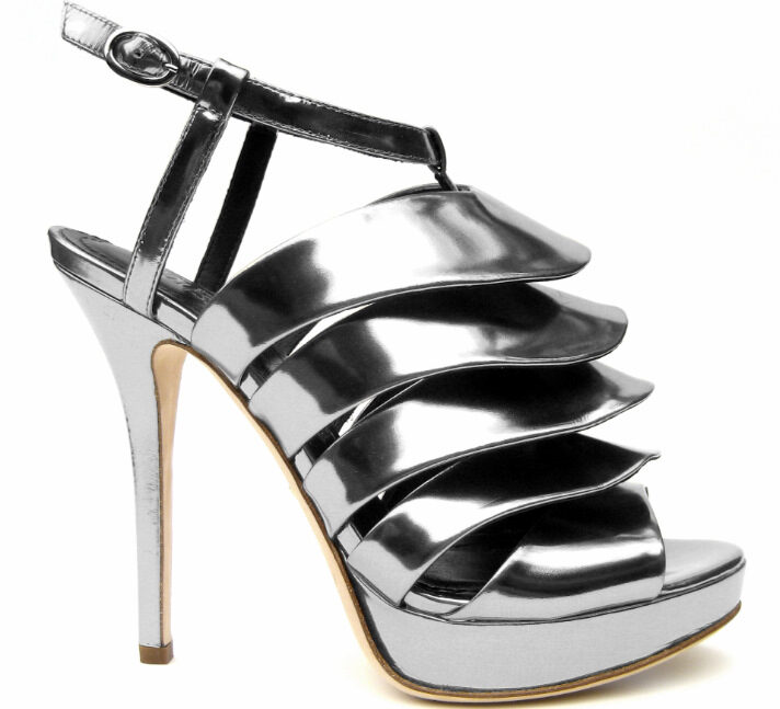 tron-legacy_rousseau-quorra-heels-5939265