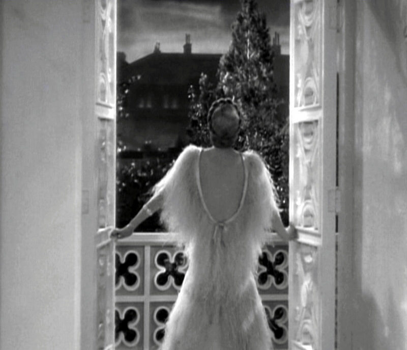 top-hat_ostrich-feather-dress_ginger-rogers__back_opening-venetian-blinds-bmp-1087926