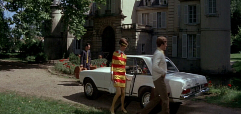 audrey-hepburn_two-for-the-road_rugby-dress-full-car-bmp-4537979