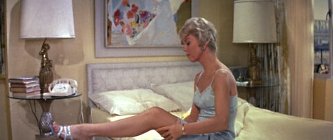 pillow-talk_doris-day_blue-chemise-side-4502974