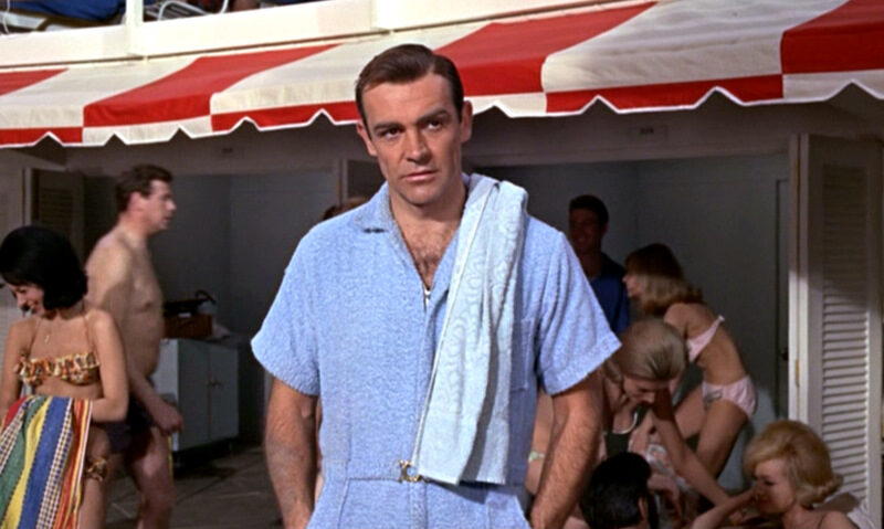 goldfinger_sean-connery_terrycloth-playsuit_mid-arms1-3489692