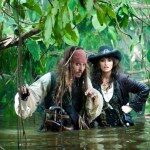pirates-of-the-caribbean-on-stranger-tides_johnny-depp-penelope-cruz-mid_image-credit-disney1-7621912