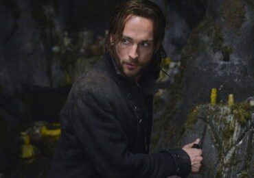 sleepy-hollow_tom-mison-coat-top_image-credit-fox-1756411