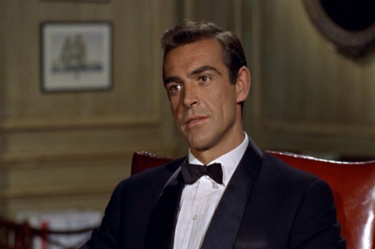 dr-no_sean-connery_dinner-suit_top-office-bmp-7860322