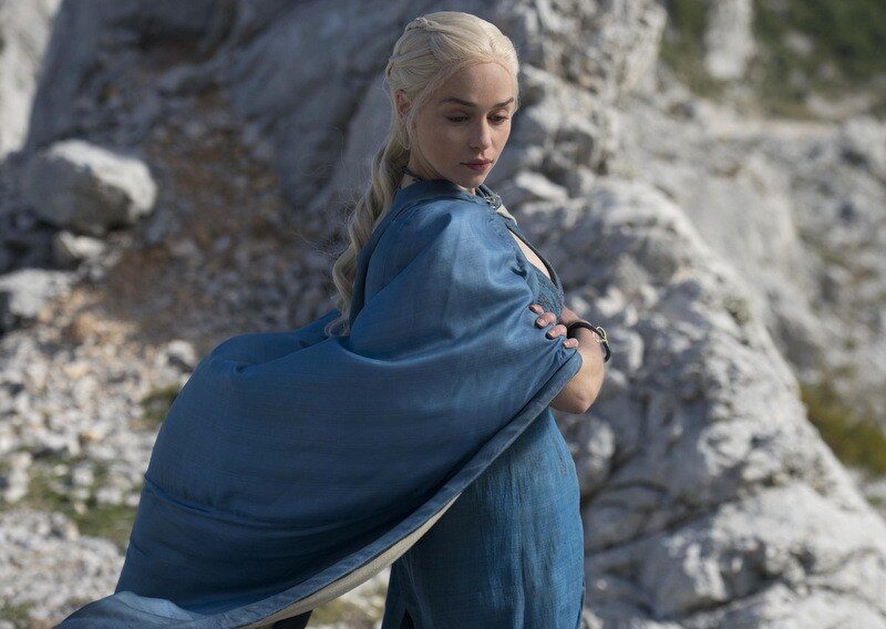 game-of-thrones_emilia-clarke-blue-side-season-4_image-credit-hbo-1473618