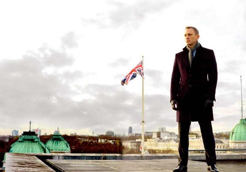 skyfall_daniel-craig-overcoat_image-credit-metro-goldwyn-mayer-9967812