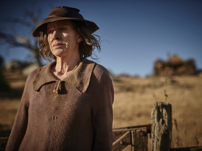 the-dressmaker_judy-davis-mid_image-credit-universal-pictures-9829820