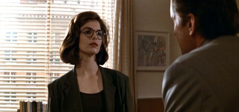 basic-instinct_jeanne-tripplehorn_mid-glasses-bmp-7543494