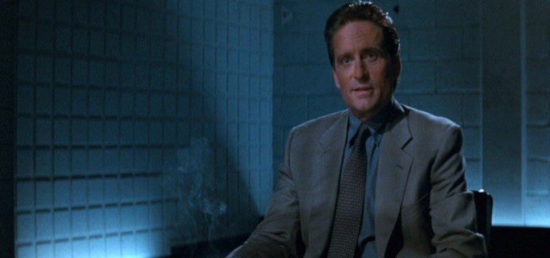 basic-instinct_michael-douglas_smart-suit-bmp-4508261