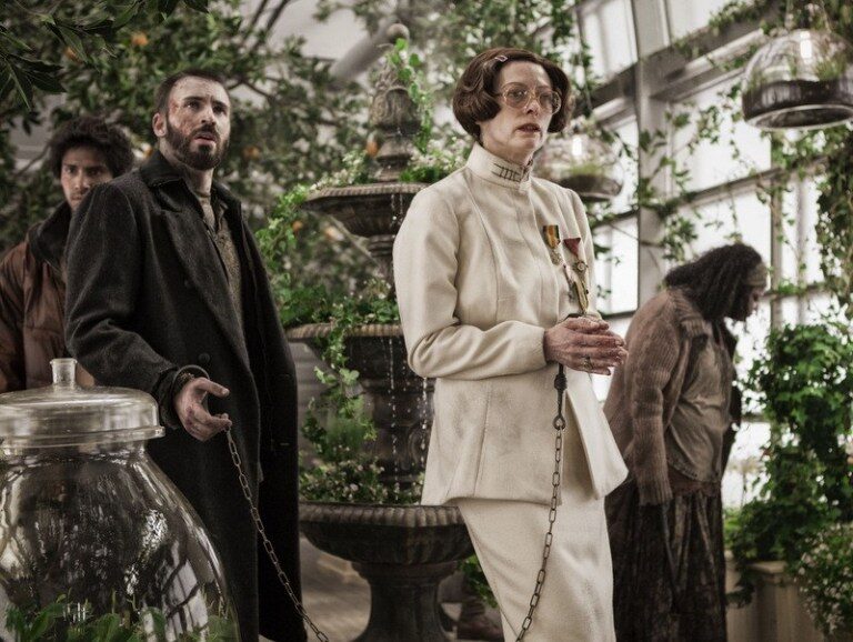 snowpiercer_tilda-swinton-white-costume-full_image-credit-radius-twc-2771758