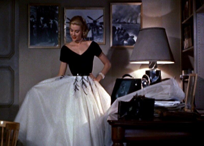 rear-window_grace-kelly_paris-dress_front-bmp-3-1655639