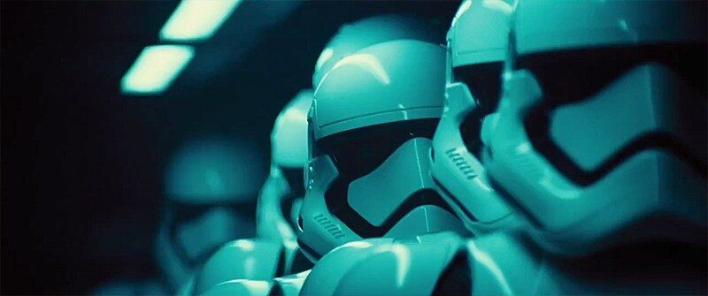 star-wars_the-force-awakens_first-trailer-cap_stormtrooper-top-8521871