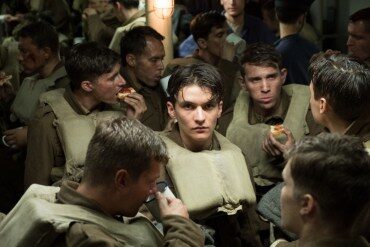 dunkirk_fionn-whitehead-mid_image-credit-warner-bros-pictures-7388950