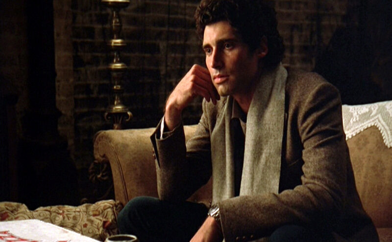 flashdance_jennifer-beals_michael-nouri_scarf-jacket-bmp-2340294