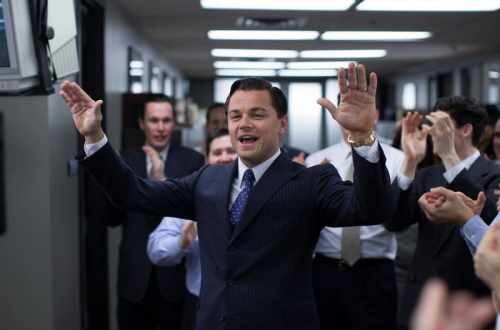 the-wolf-of-wall-street_leonardo-dicaprio-pinstripe-3-button-mid_image-credit-universal-4234978