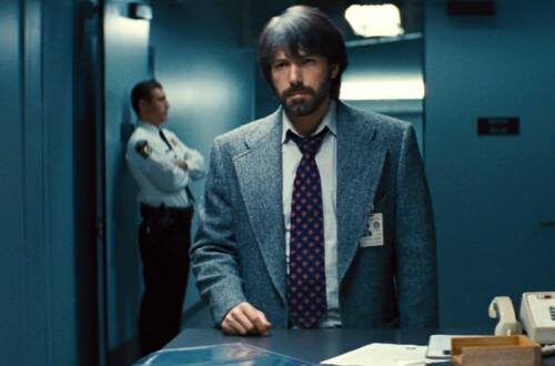 argo_ben-affleck-tweed-jacket-front_image-credit-warner-bros-pictures-001-8900811