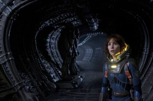 prometheus_noomi-rapace-full-suit-side_image-credit-fox-001-2729194