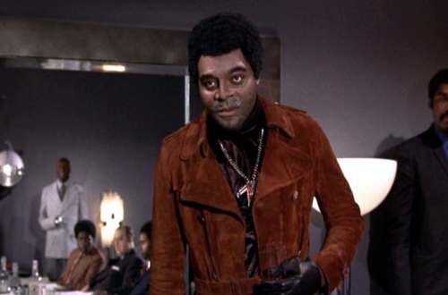 live-and-let-die_yaphet-kotto_suede-coat_close-up-front-bmp-2995755